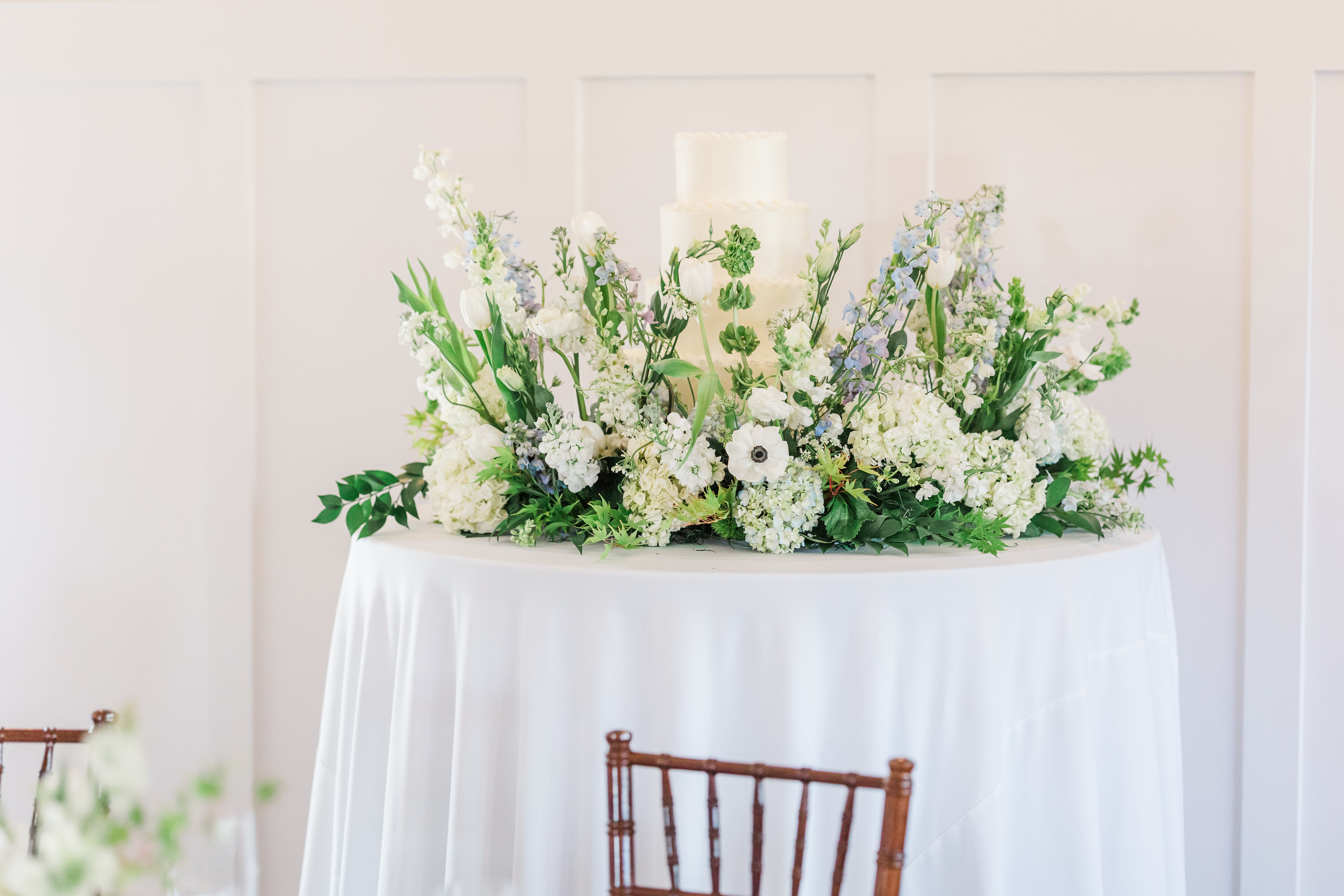 A Poppies and Peonies wedding at Tin Roof Farms