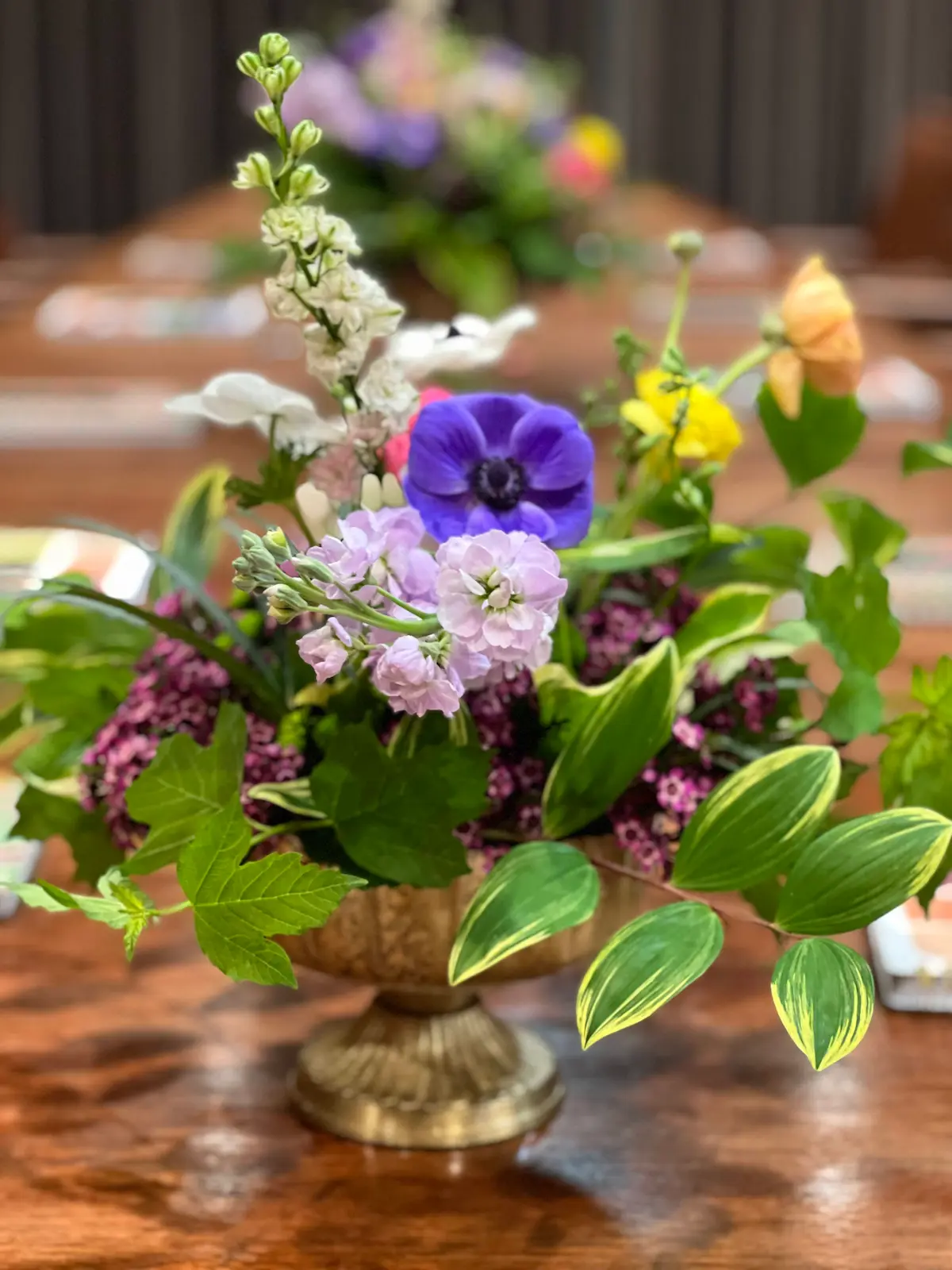medium and compote funeral arrangement