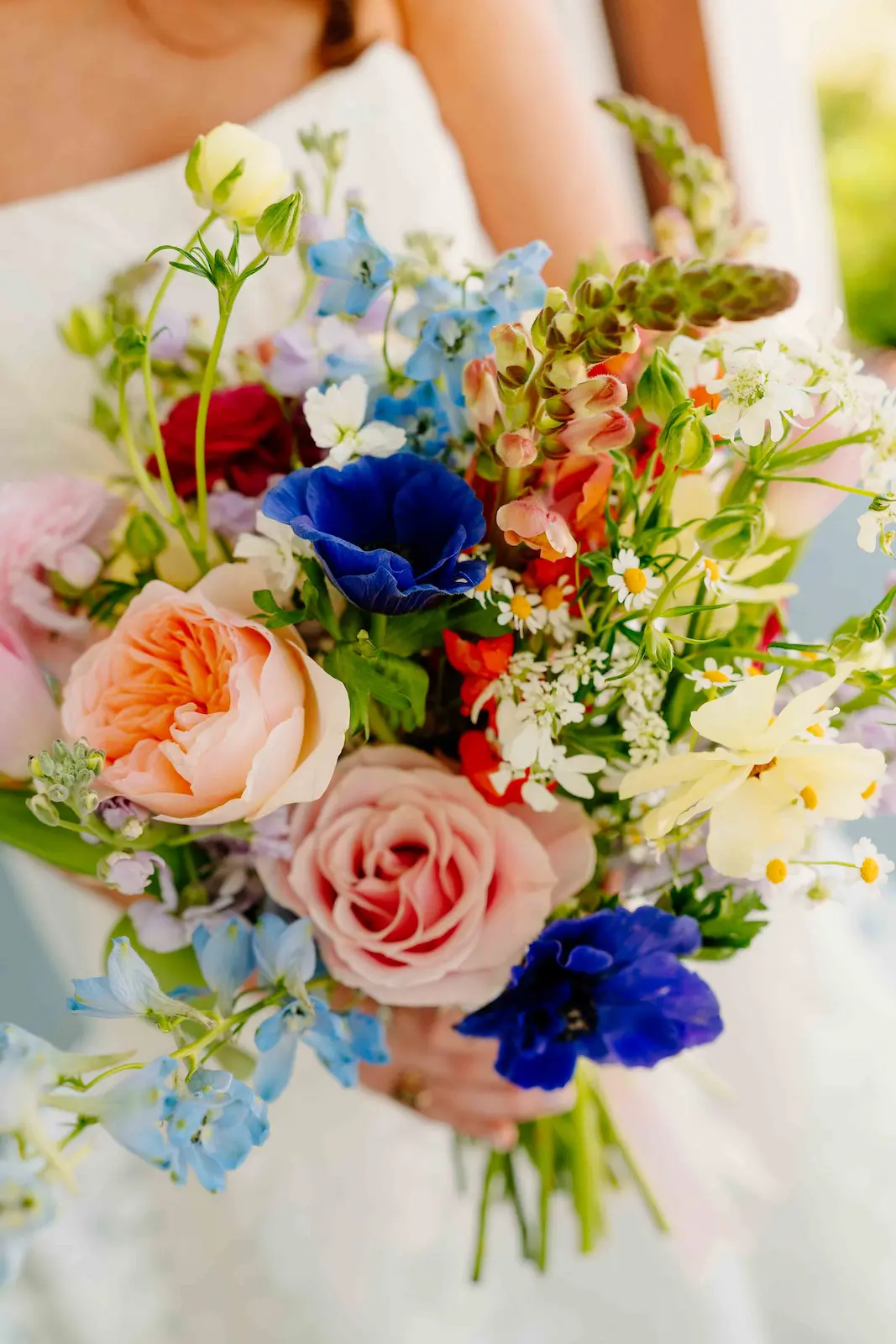 vibrant floral wedding bouquet